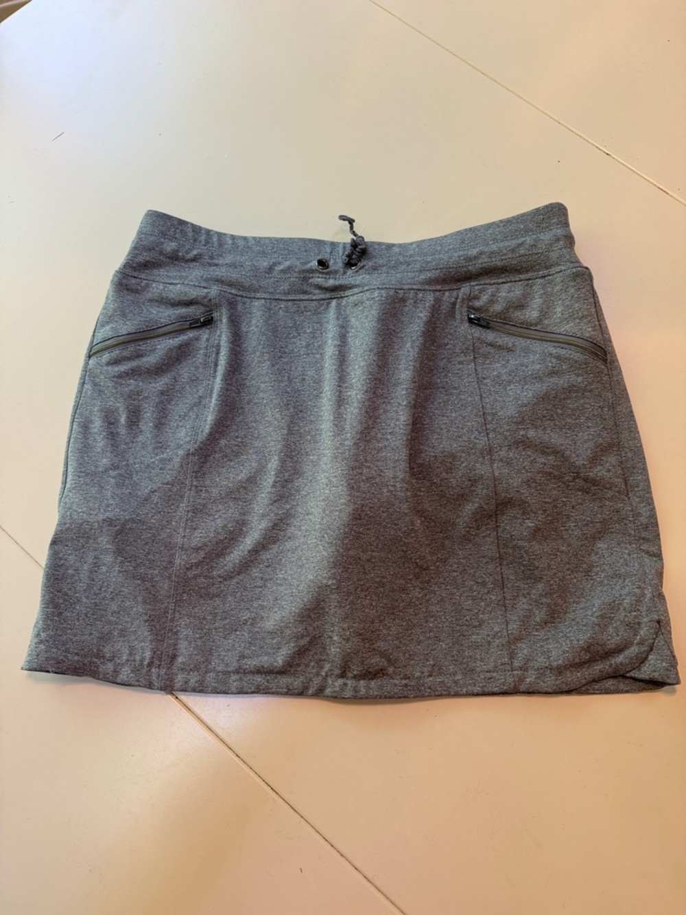Tangerine Women’s Gray Active Skort with Zip Pockets
